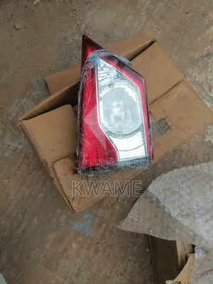 Maruti Suzuki Ciaz 2014 Upwards Tail Light