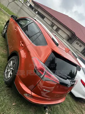 Toyota RAV4 SE 4dr SUV AWD (2.5L 4cyl 6A) 2018 Brown