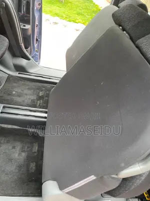 Toyota Sienta 1.5 AWD 2013 Blue