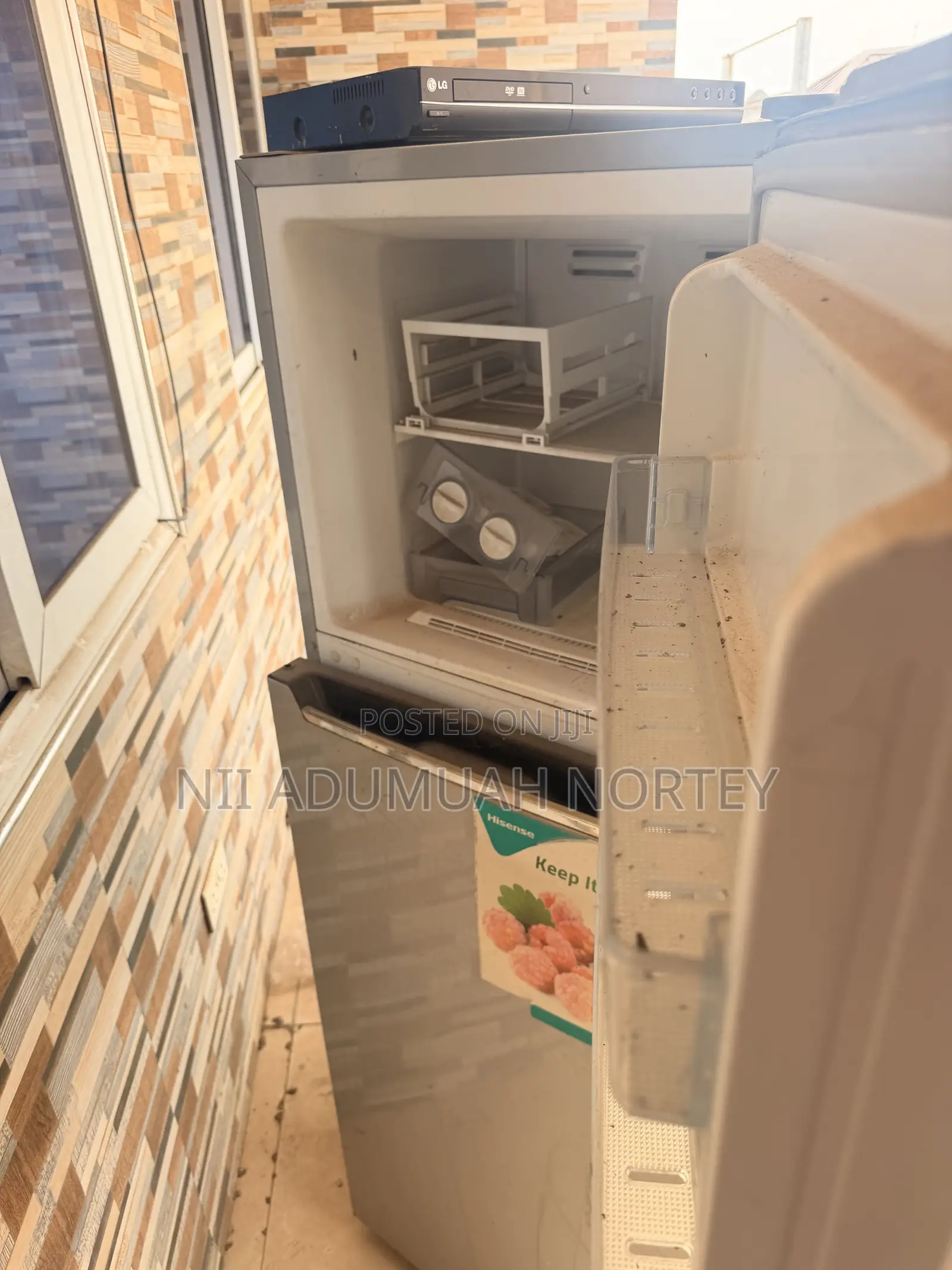 Refrigerator