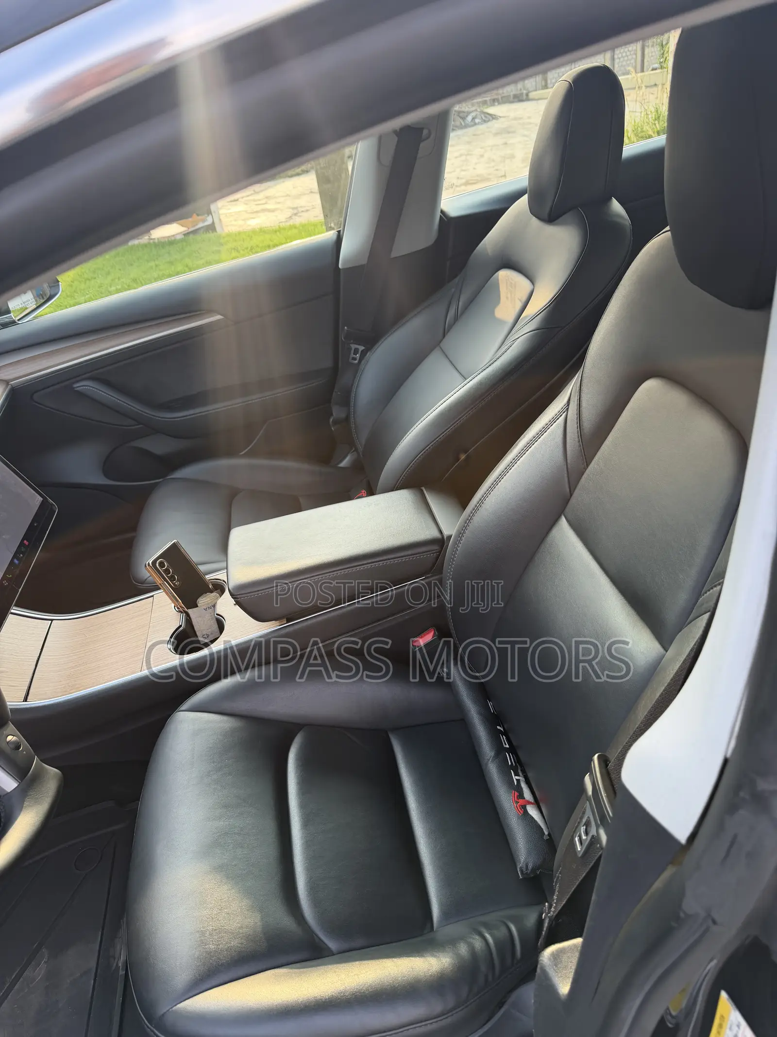 Tesla Model 3 54 kWh Standart Range Plus 2021 Black