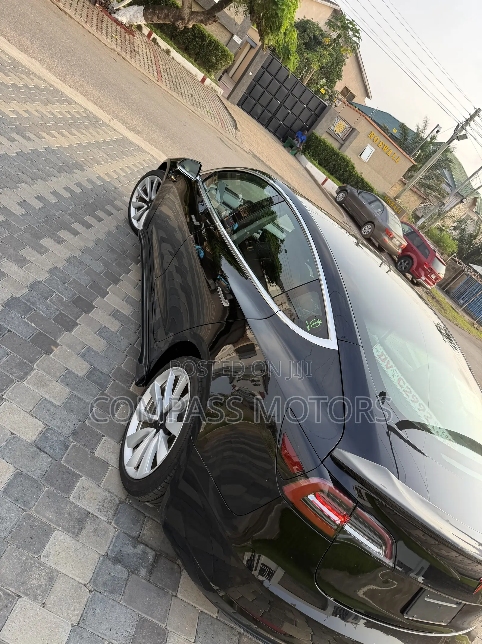 Tesla Model 3 54 kWh Standart Range Plus 2021 Black