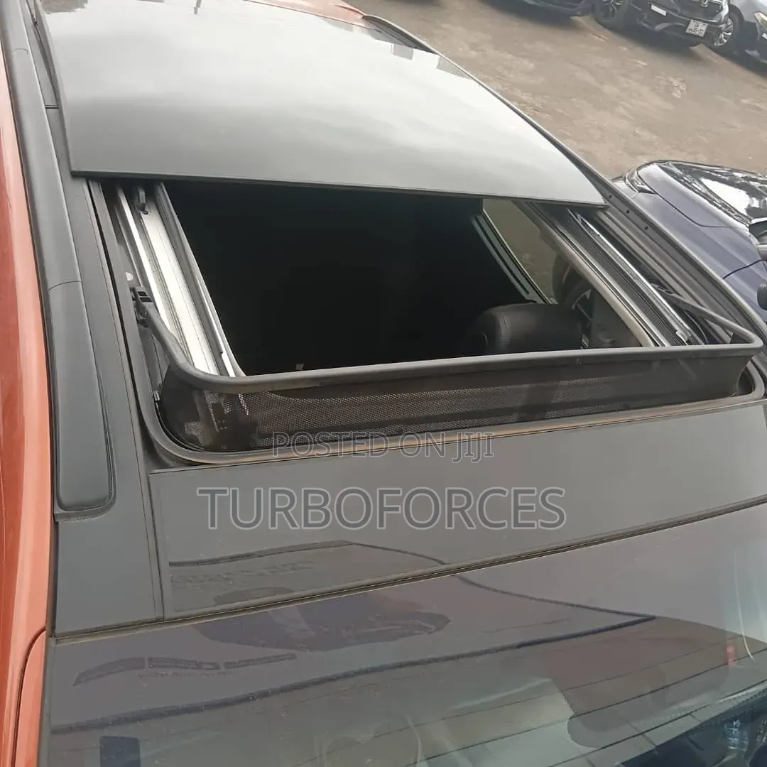 Hyundai Santa Fe 2014 Brown