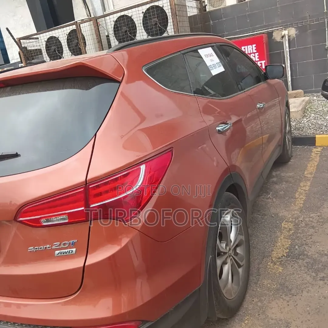Hyundai Santa Fe 2014 Brown