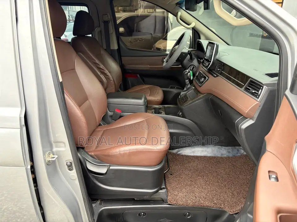 Hyundai Starex 2019 Grey
