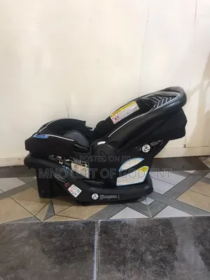 Graco SnugRide Lite LX Infant Car Seat, Lightweight Rear-Facing