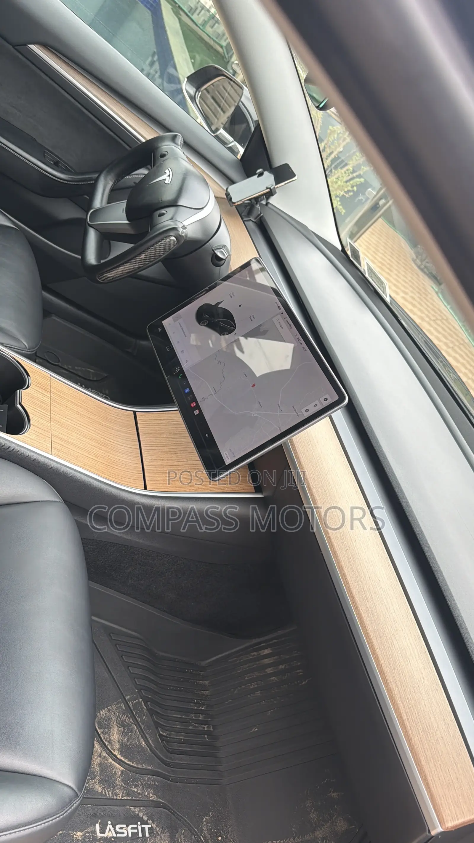 Tesla Model 3 54 kWh Standart Range Plus 2021 Black