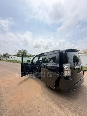 Toyota Voxy 2009 Black