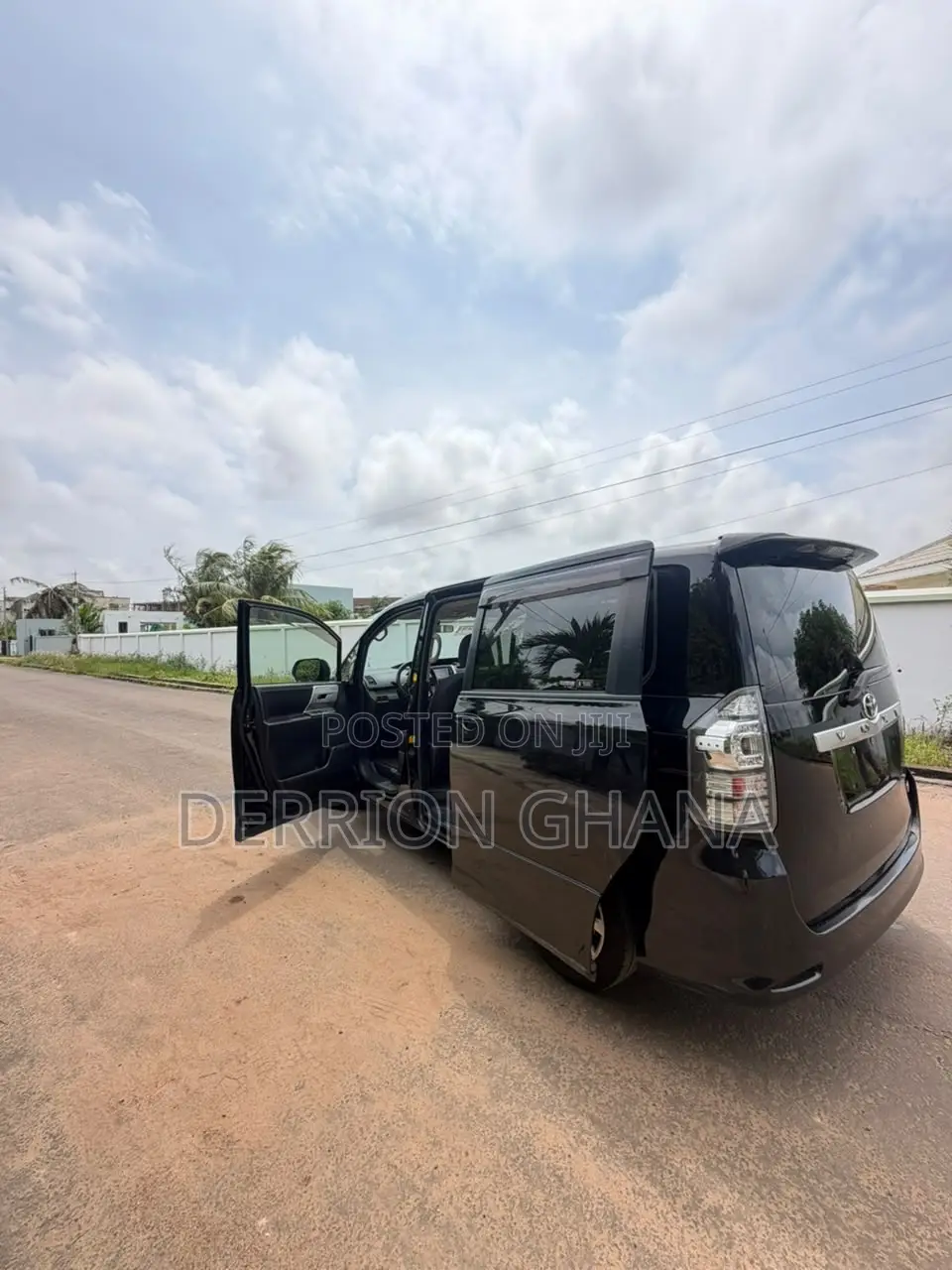 Toyota Voxy 2009 Black