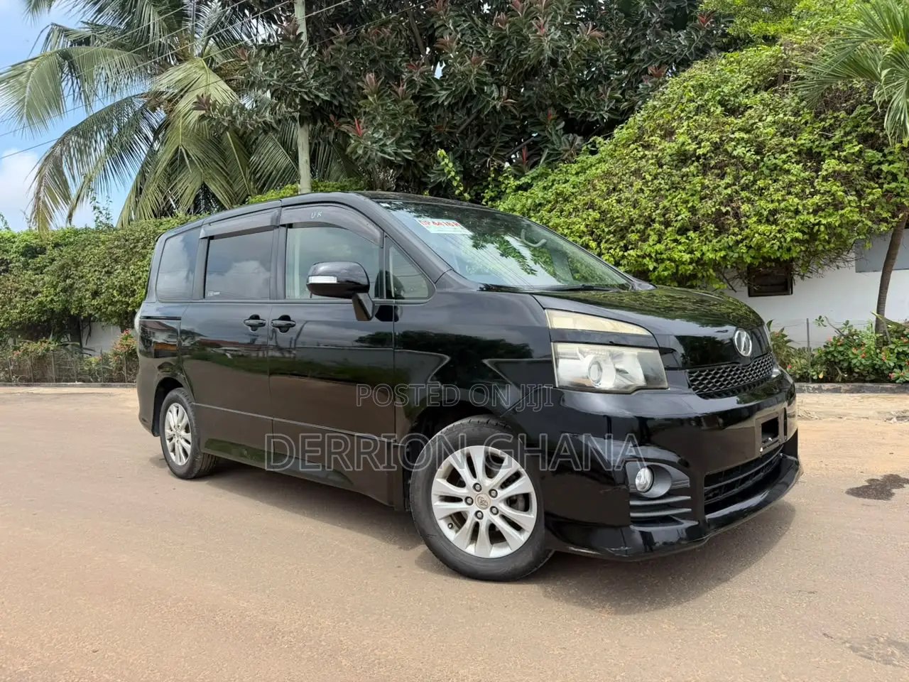 Toyota Voxy 2009 Black