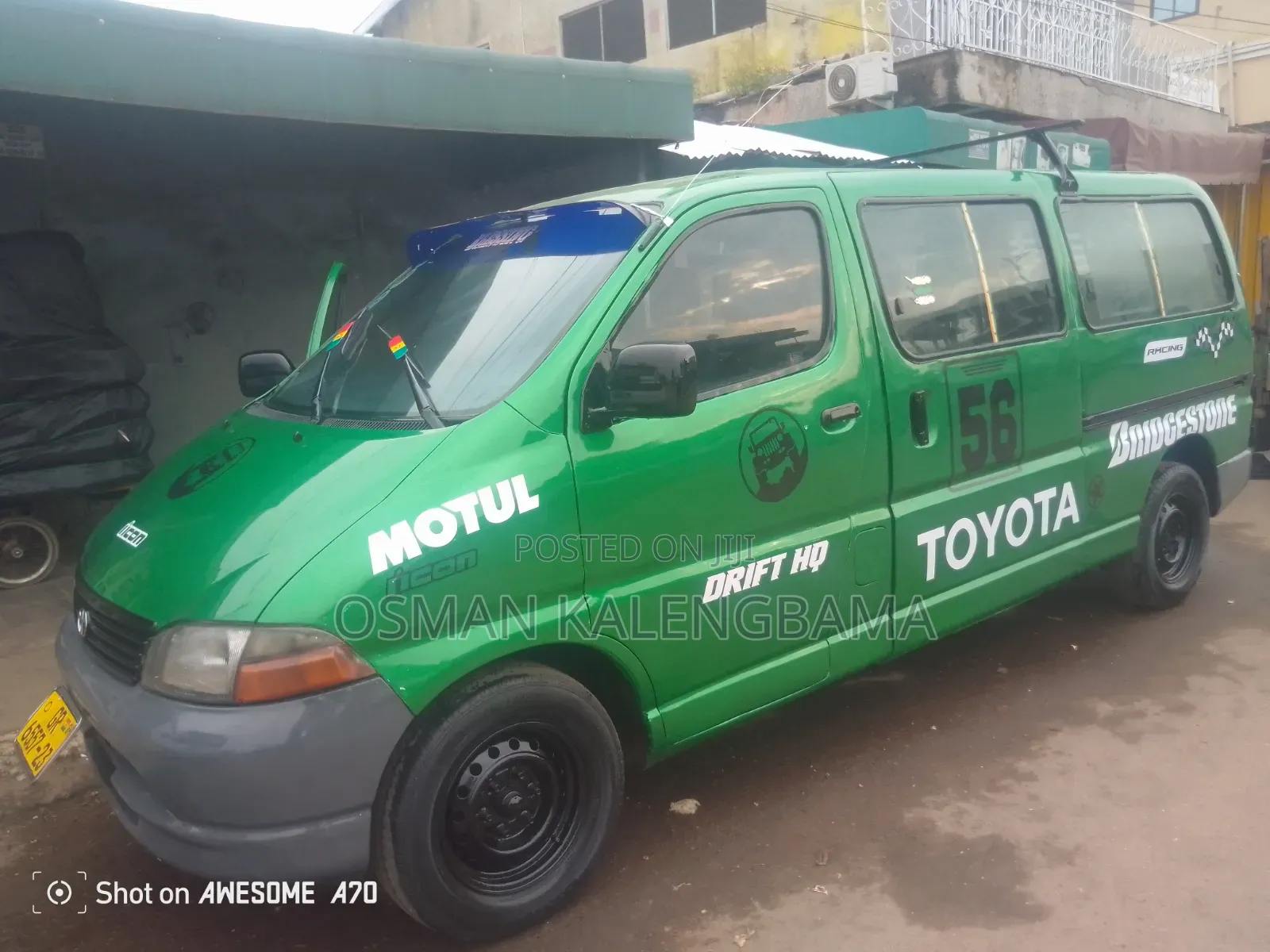Toyota HiAce 2001 Green