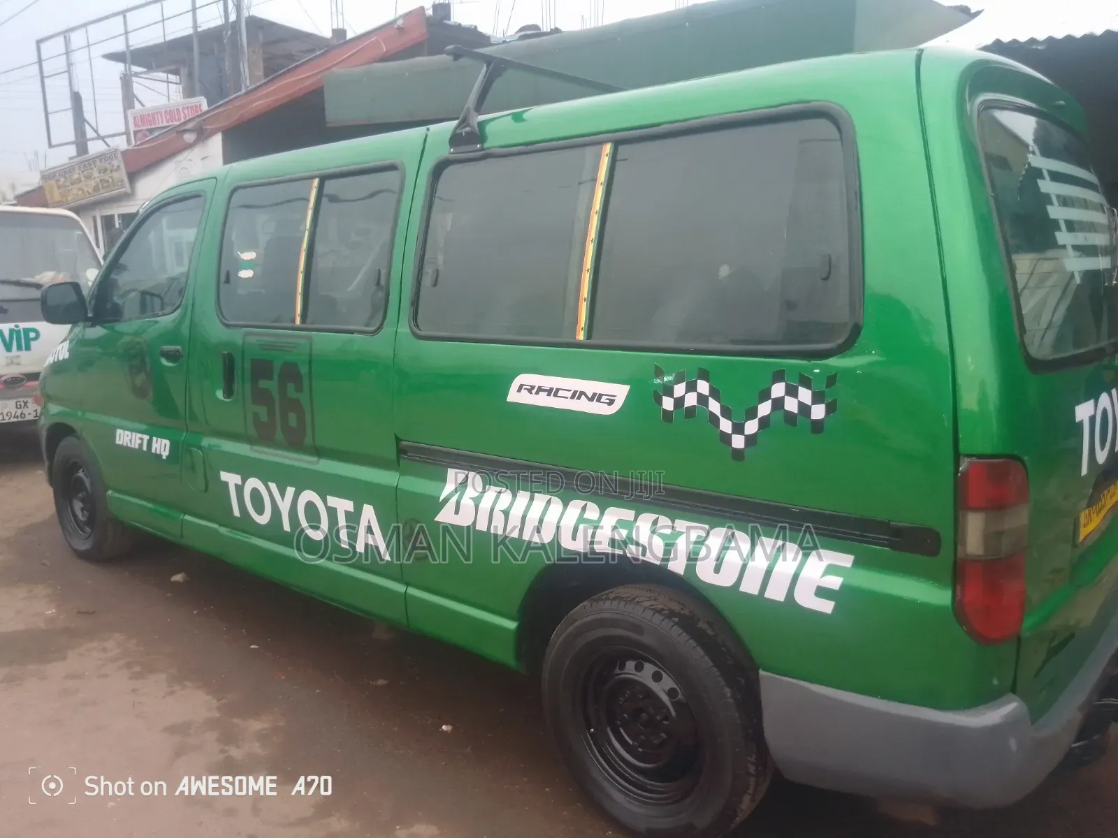 Toyota HiAce 2001 Green