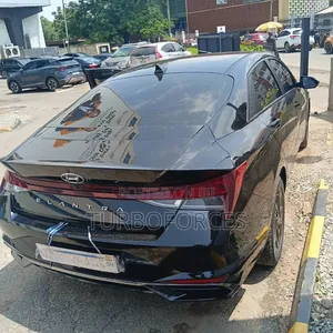 Hyundai Elantra 2021 Black