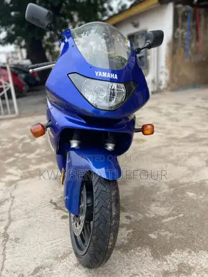 Yamaha YZF-R 2011 Blue