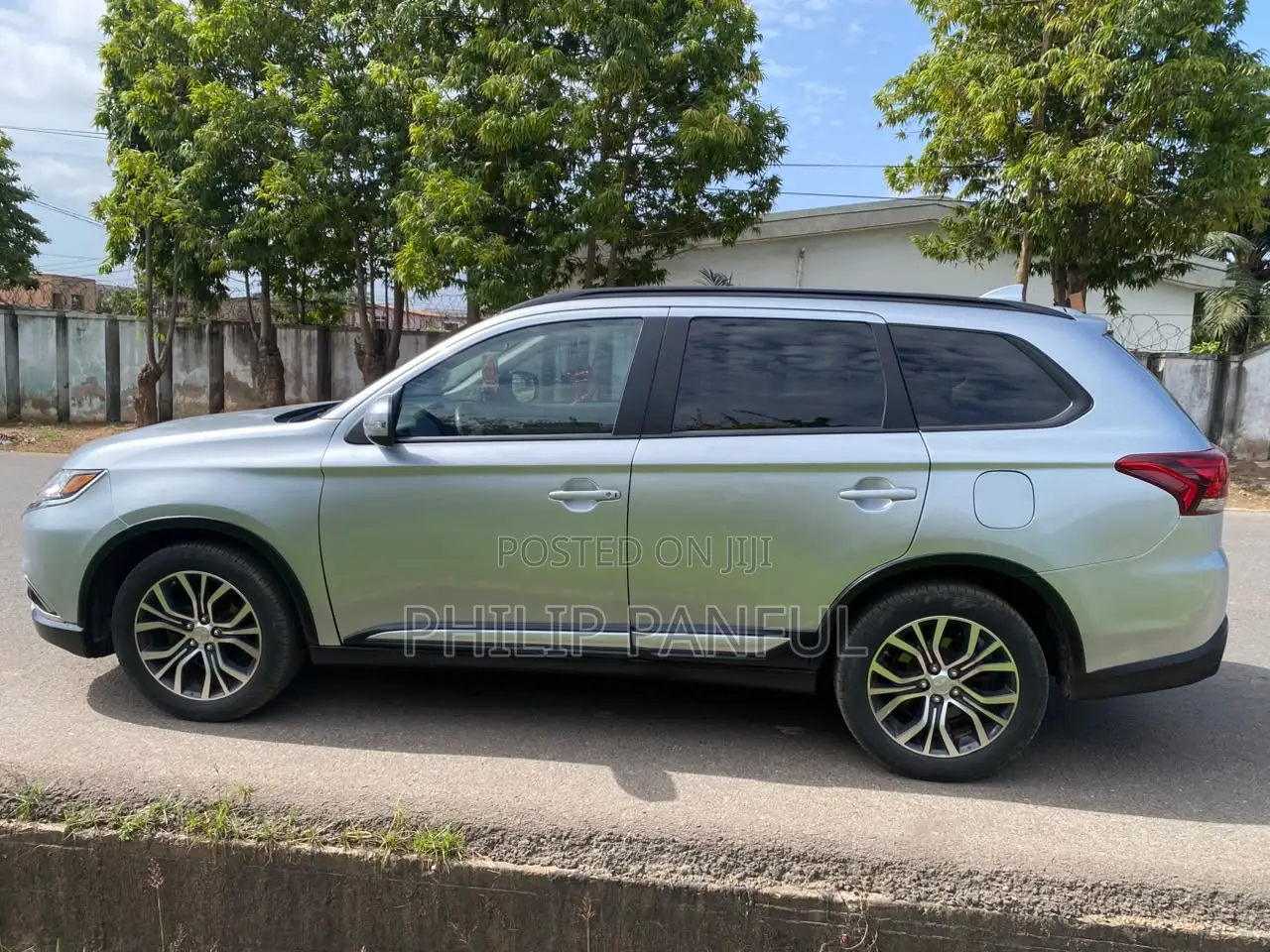 Mitsubishi Outlander SEL AWC 2017 Silver