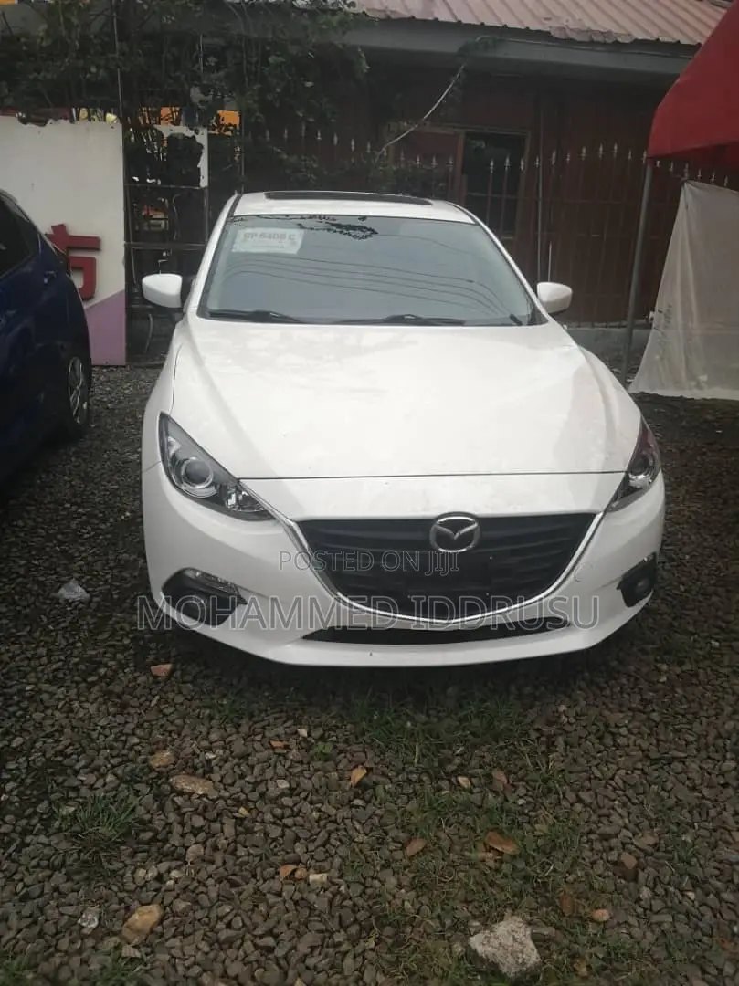 Mazda Axela 2015 White