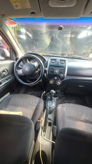 Nissan March 2012 Silver