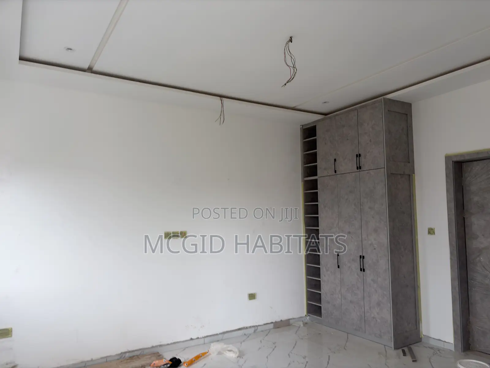 4bdrm House in Adenta for sale