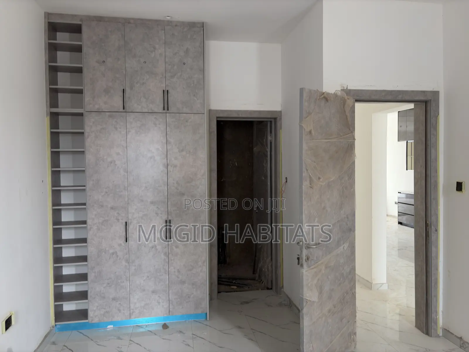 4bdrm House in Adenta for sale
