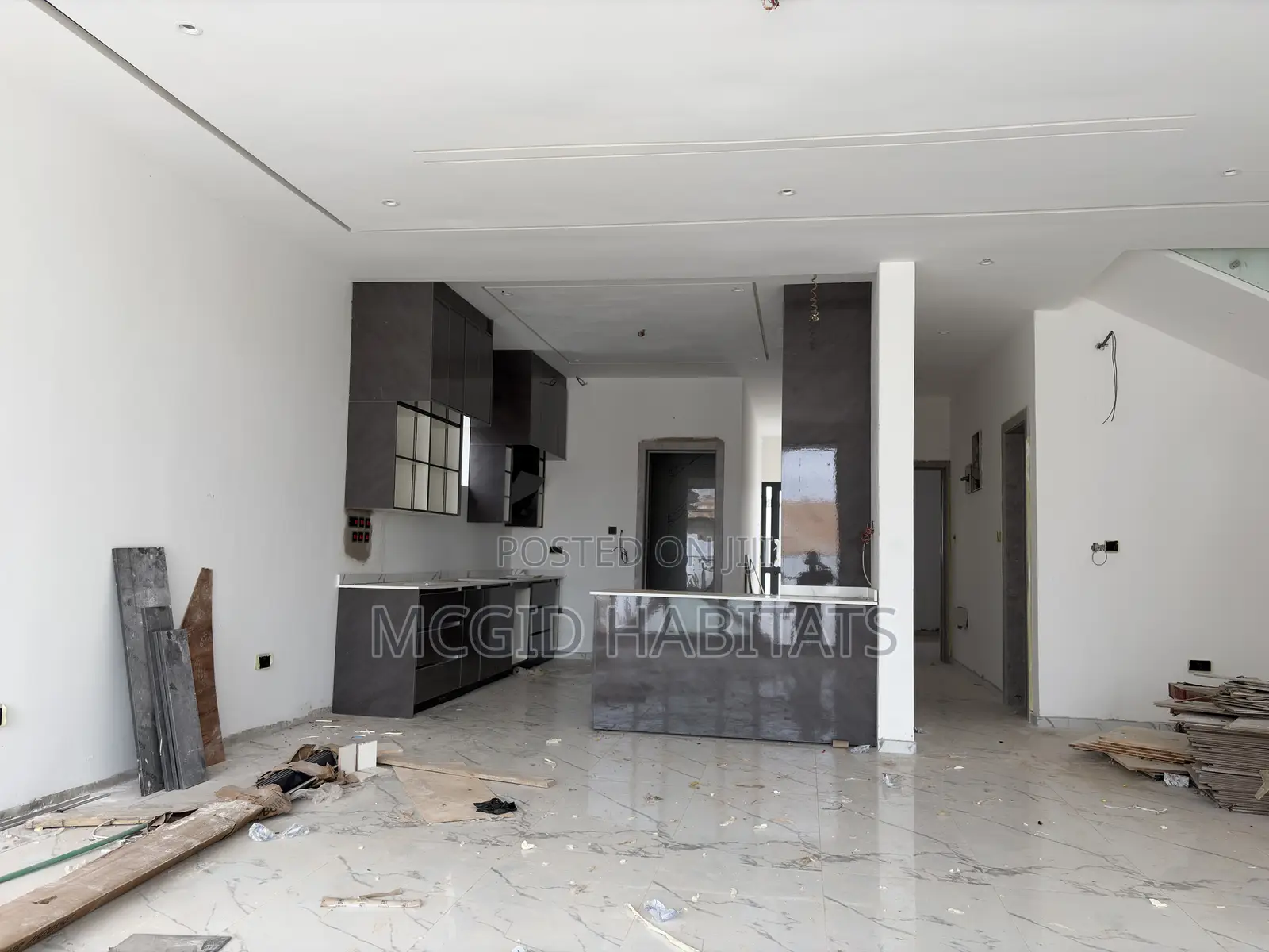 4bdrm House in Adenta for sale