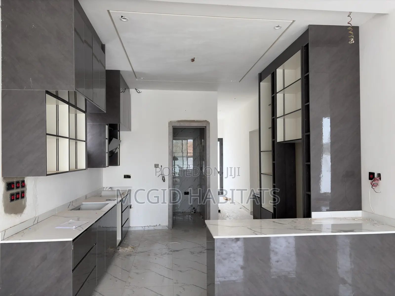 4bdrm House in Adenta for sale