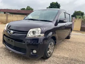Toyota Sienta 2013 Black