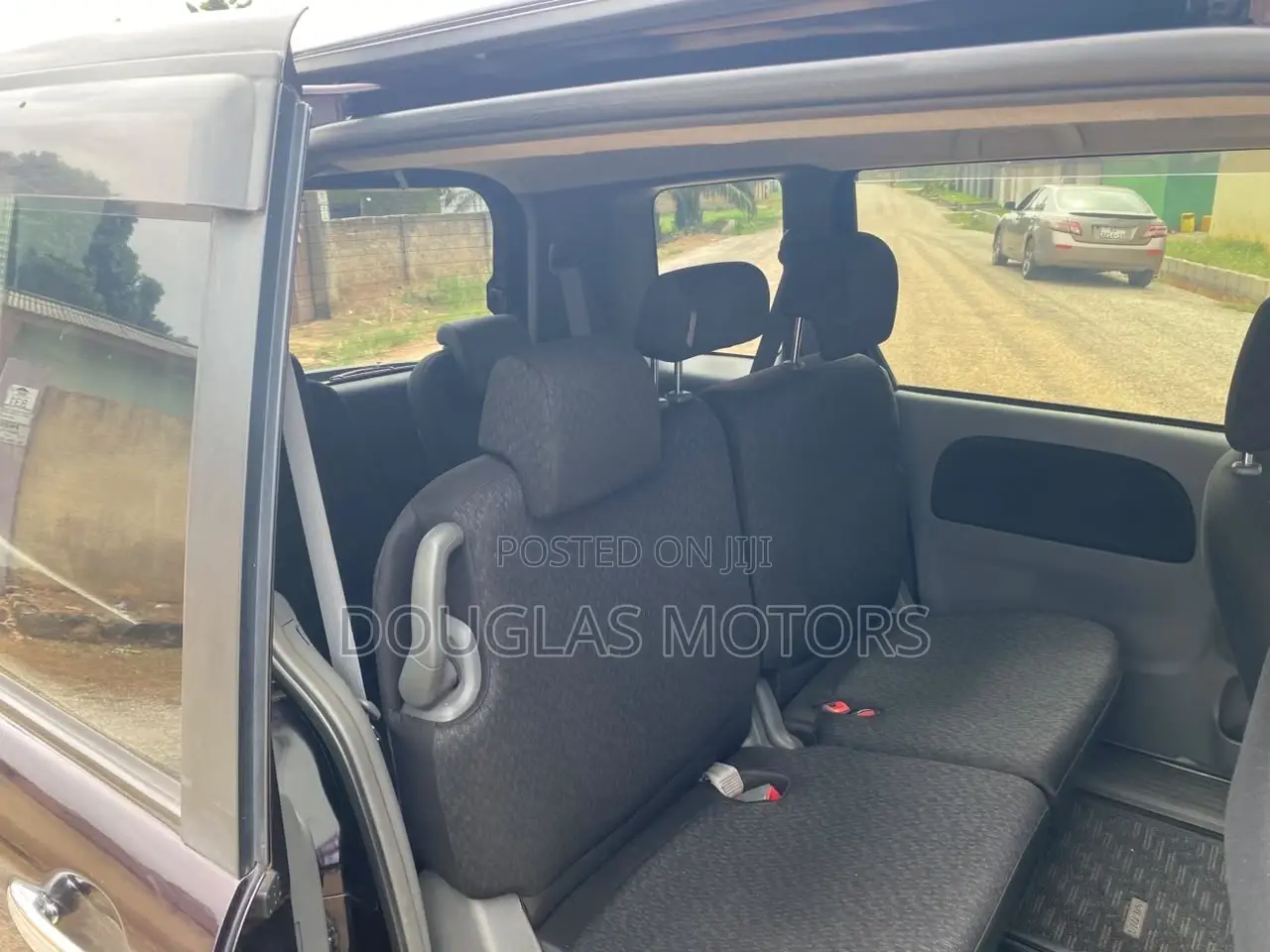 Toyota Sienta 2013 Black