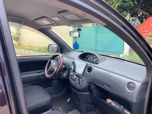 Toyota Sienta 2013 Black