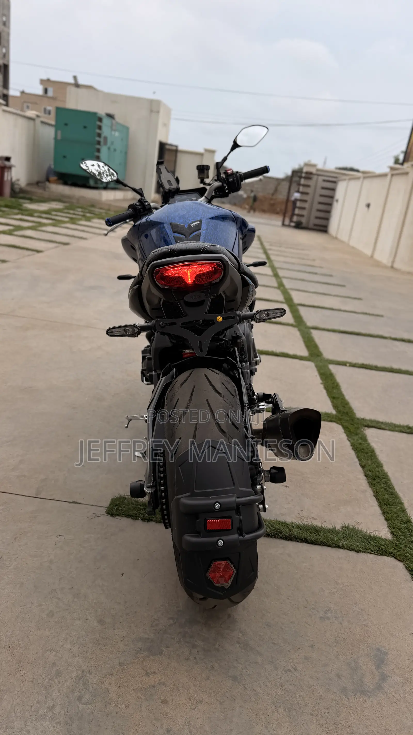 Yamaha FZ 2025 Blue