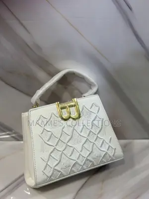 Luxury Embroidered Top Handle Handbag With Crossbody Strap