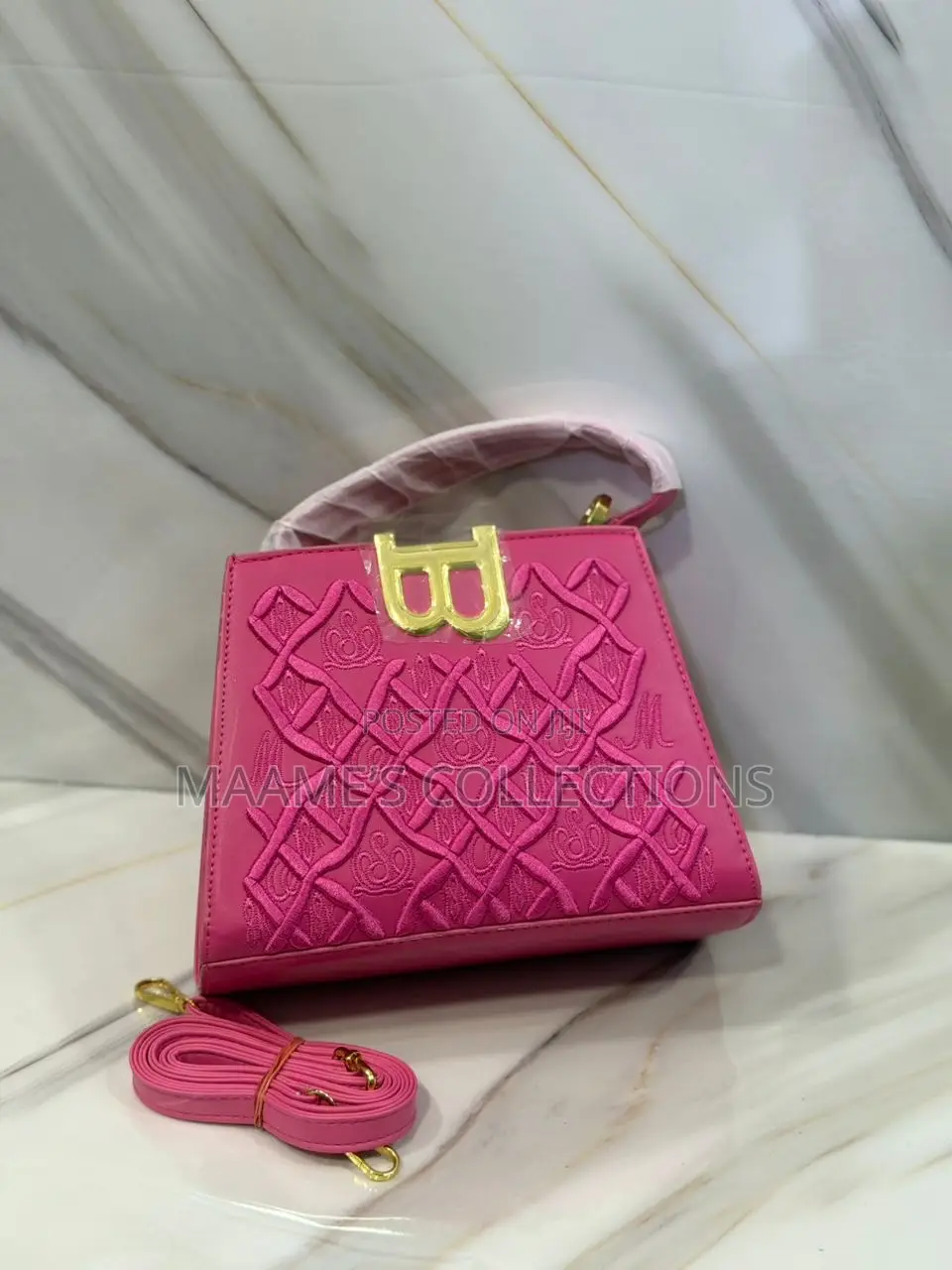 Luxury Embroidered Top Handle Handbag With Crossbody Strap