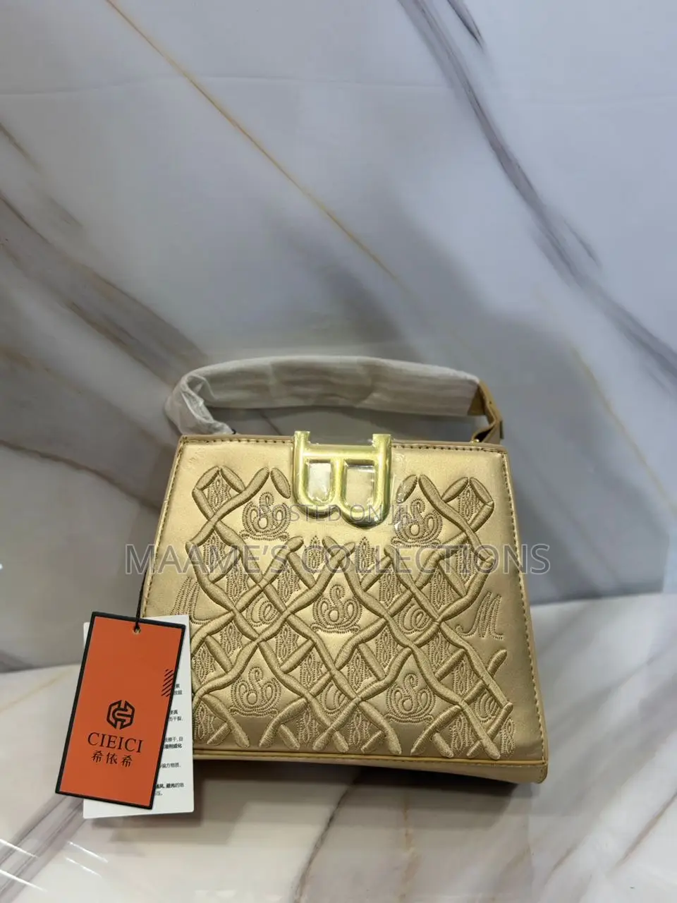 Luxury Embroidered Top Handle Handbag With Crossbody Strap