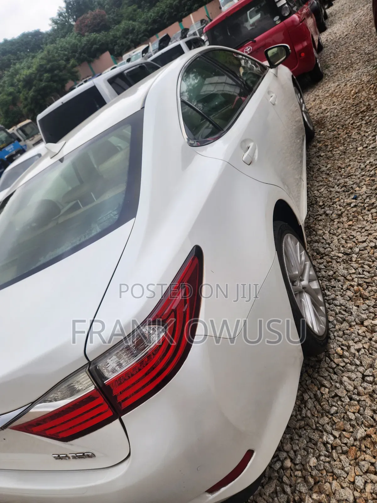 Lexus ES 350 FWD 2013 White