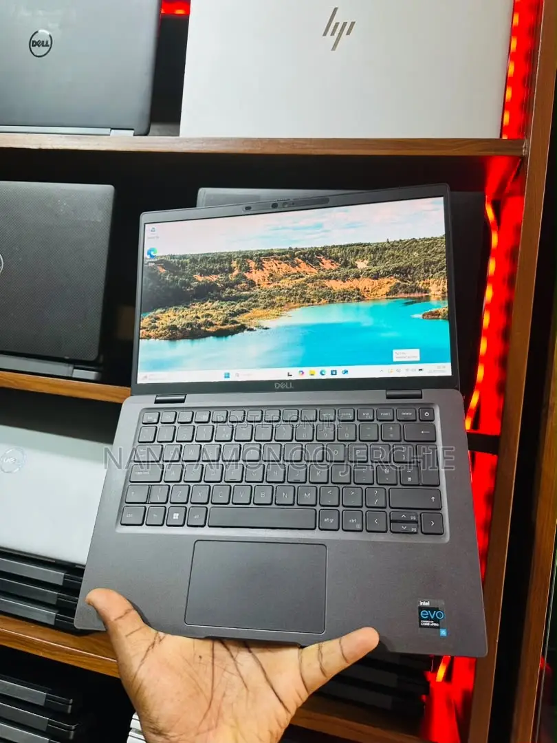Laptop Dell Latitude 7320 16GB Intel Core i5 SSD 256GB