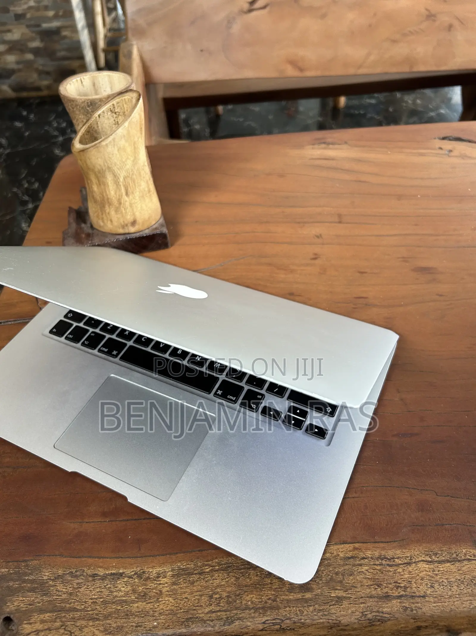 Laptop Apple MacBook Air 2015 4GB Intel Core i5 SSD 256GB