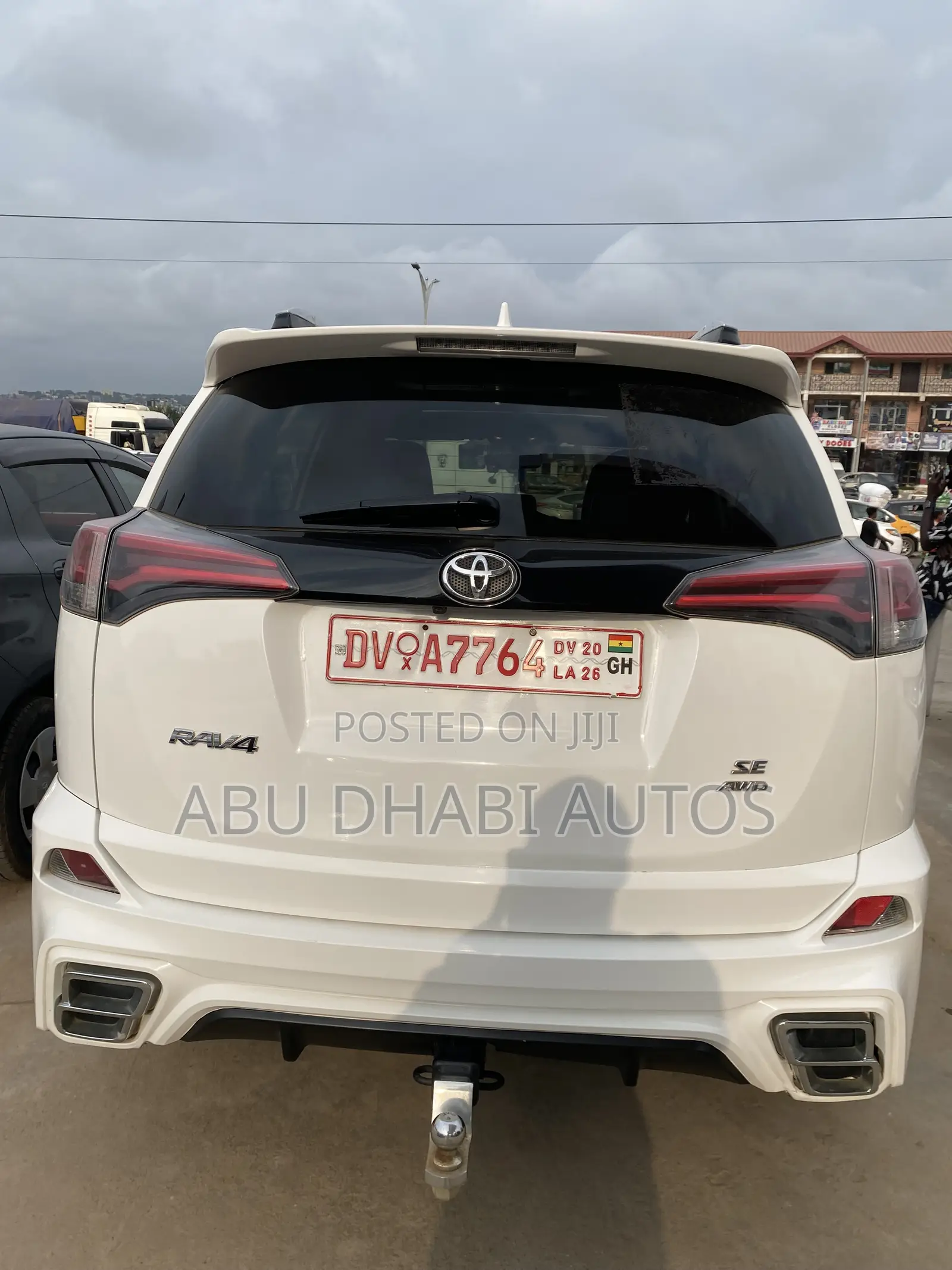 Toyota RAV4 SE AWD (2.5L 4cyl 6A) 2016 White