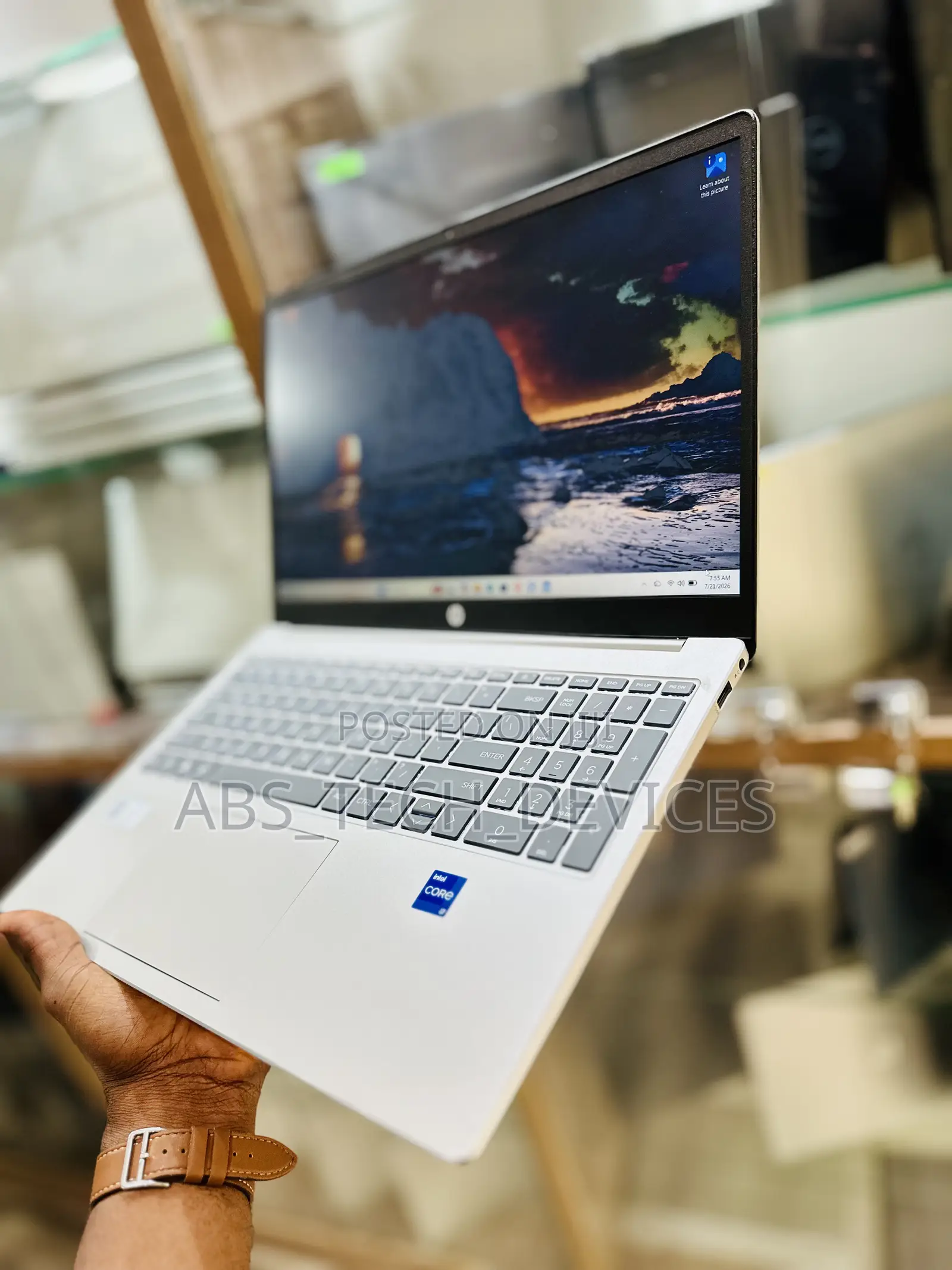 Laptop HP 15-dy1031wm 16GB Intel Core i7 SSD 512GB