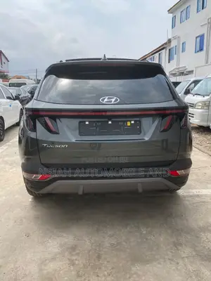 Hyundai Tucson 2022 Green