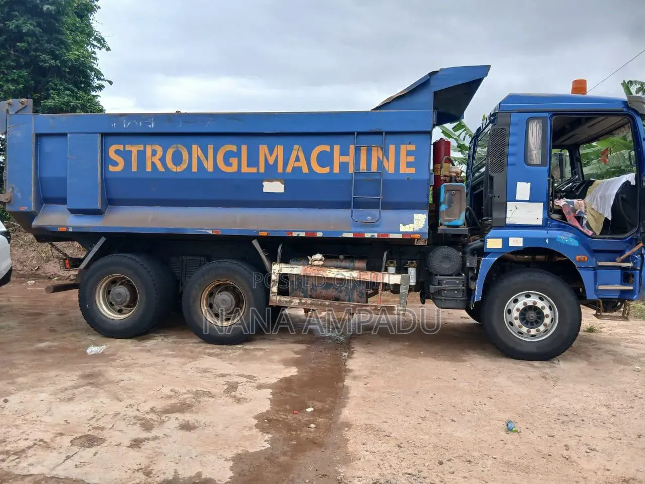 Shacman Tipper Truck