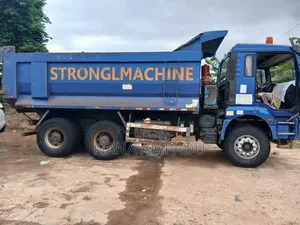 Shacman Tipper Truck