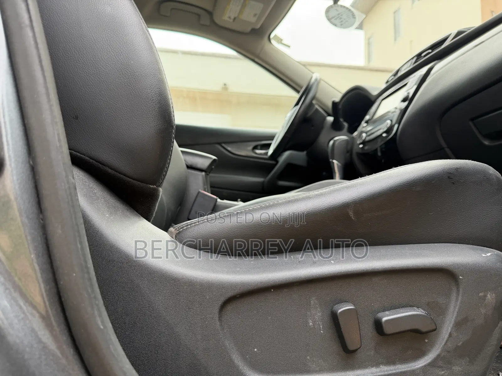 Nissan Rogue SL 4dr SUV AWD (2.5L 4cyl CVT) 2015 Gray