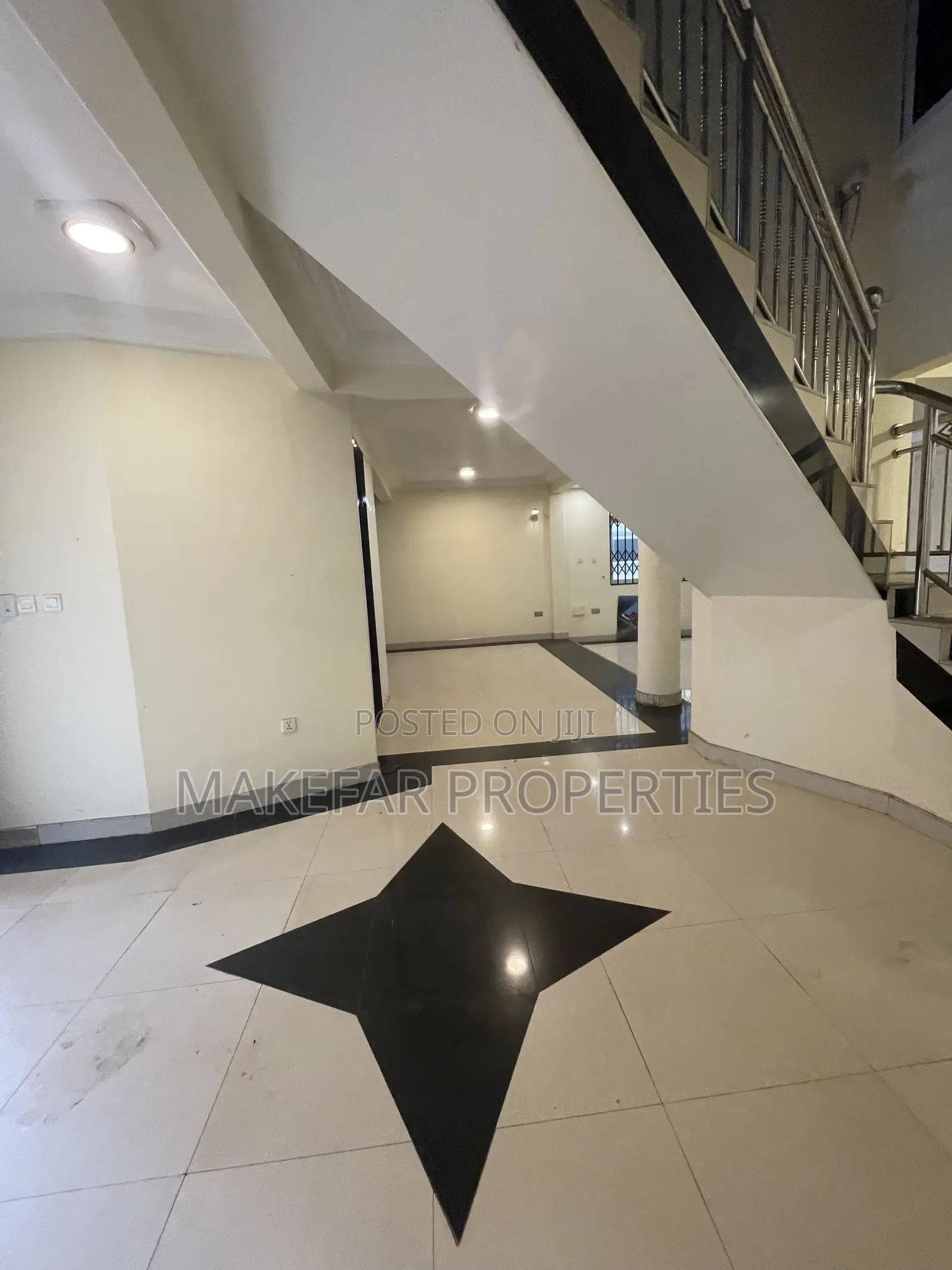 8bdrm House in Ability for rent