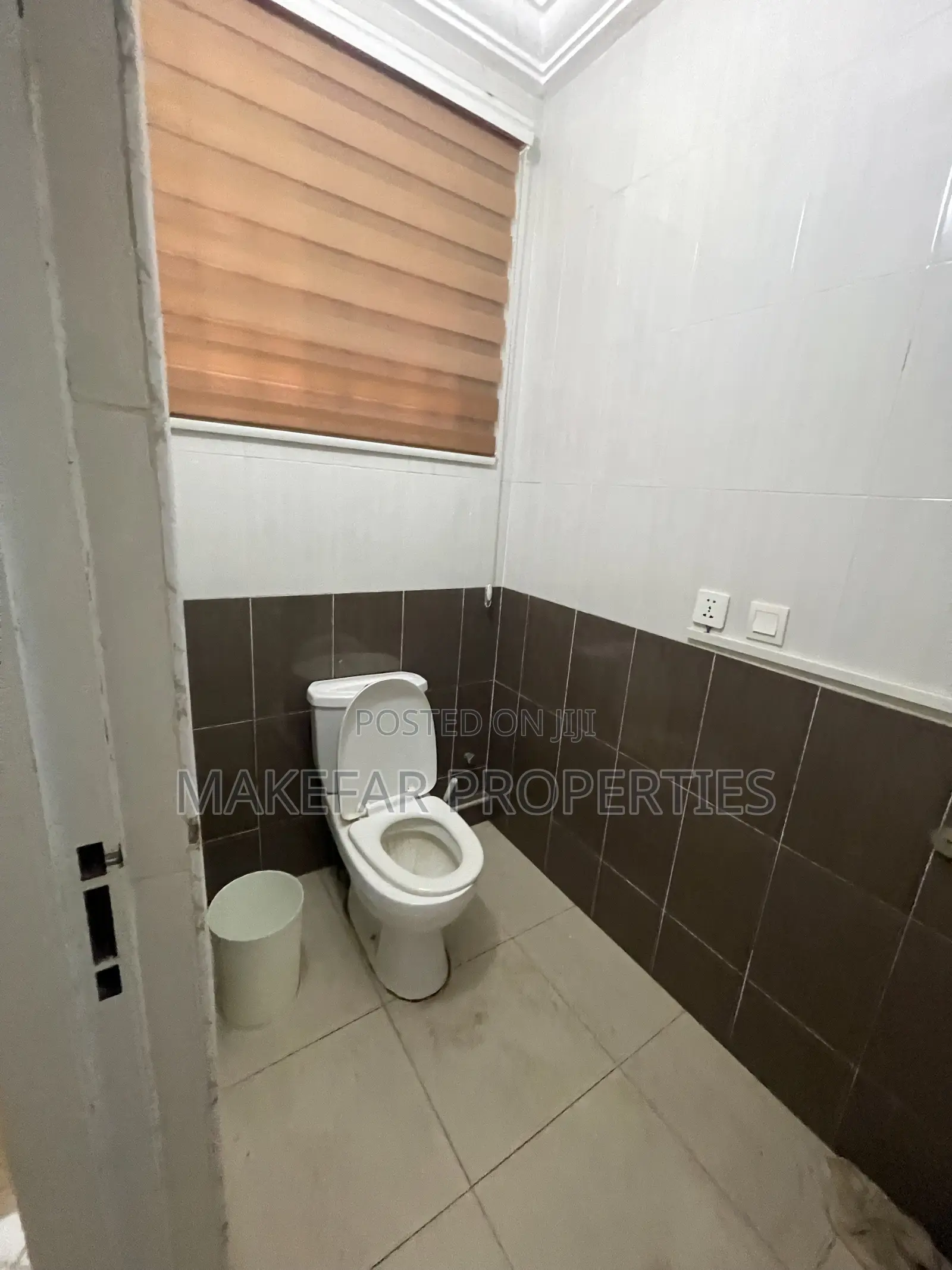 8bdrm House in Ability for rent