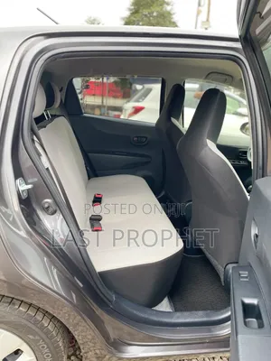 Toyota Vitz 2012 Gray