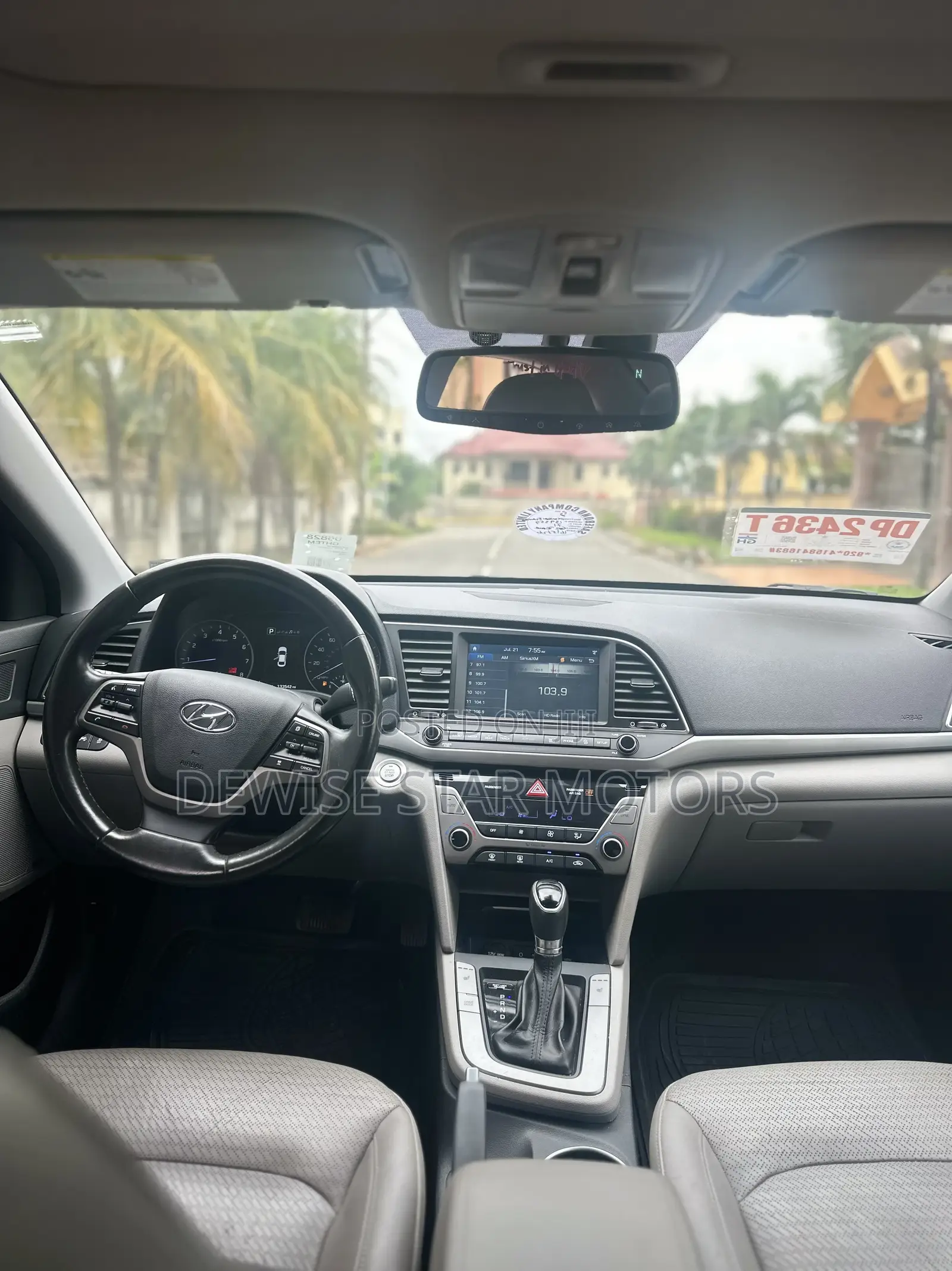 Hyundai Elantra SE Sedan FWD (1.8L 4cyl 6A) 2016 Blue