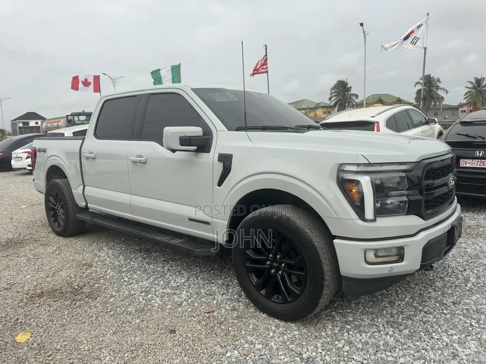 Ford F-150 LARIAT 2024 Gray
