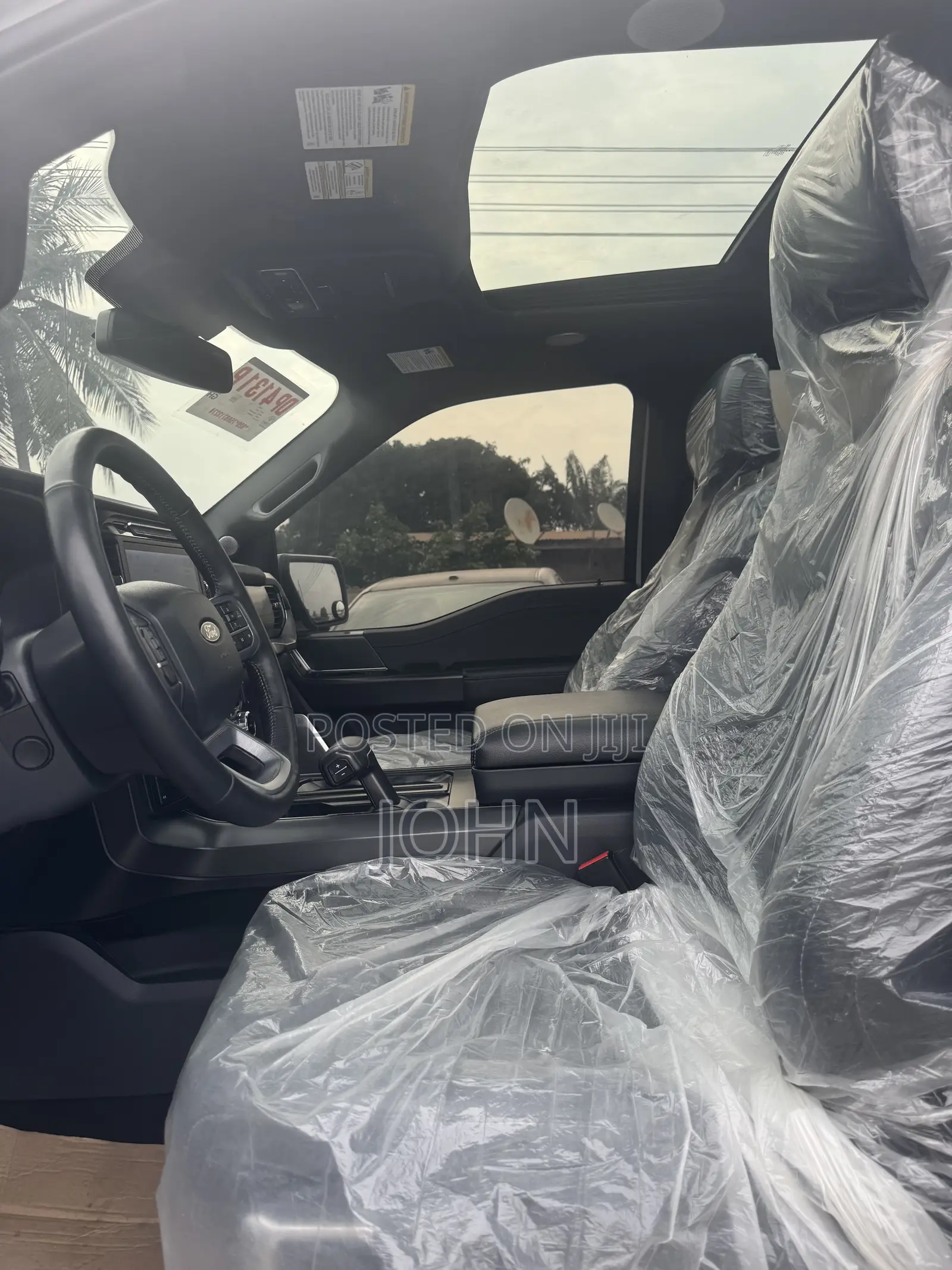 Ford F-150 LARIAT 2024 Gray