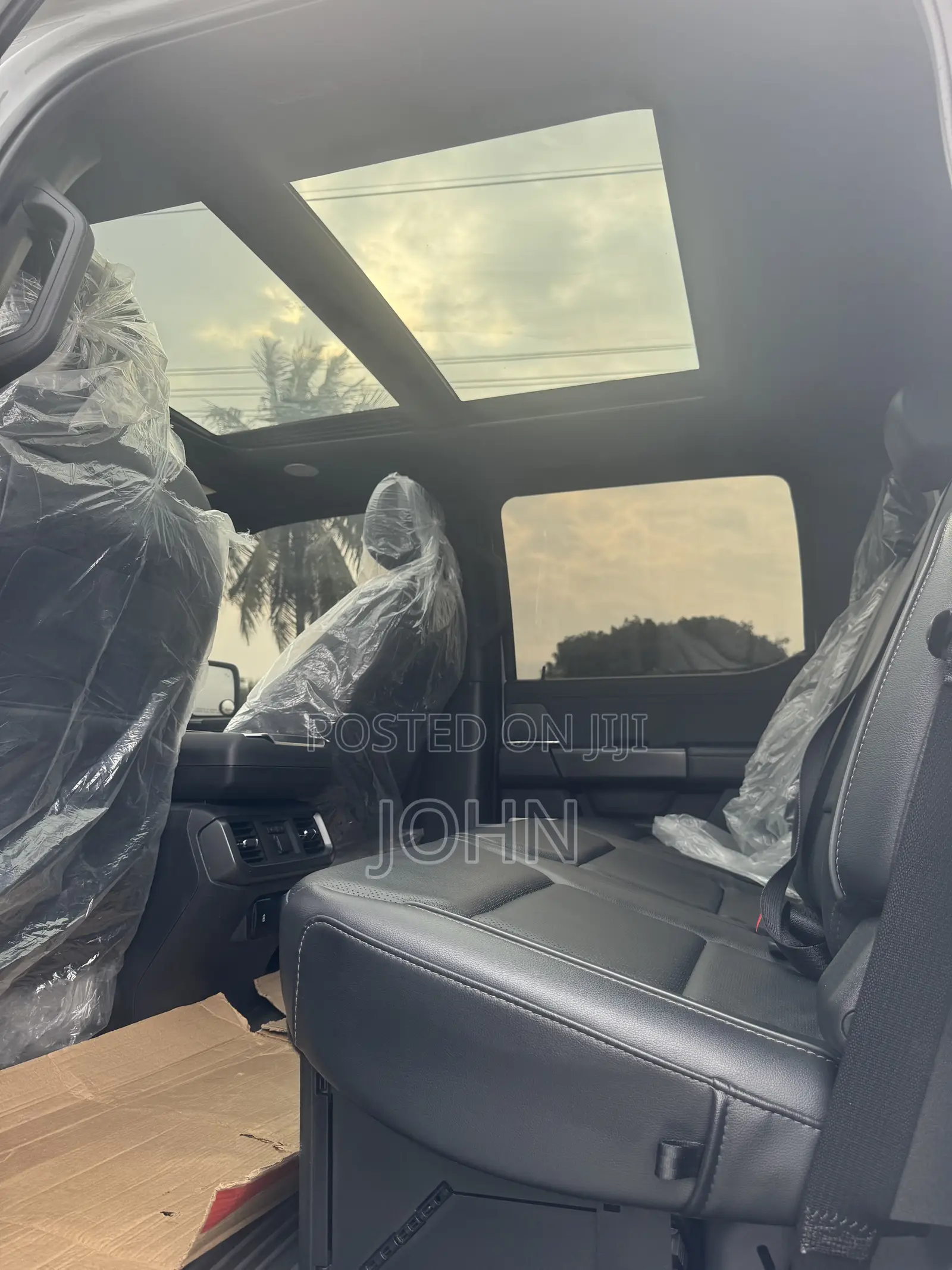 Ford F-150 LARIAT 2024 Gray