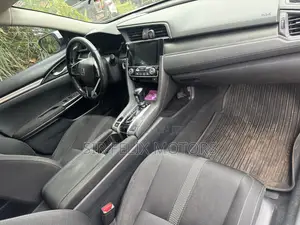 Honda Civic EX Sedan 2018 White