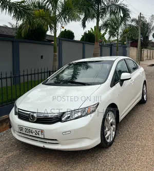 Honda Civic 2012 White